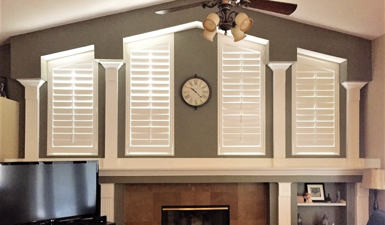 Polywood Shutters in Family Room in Honolulu